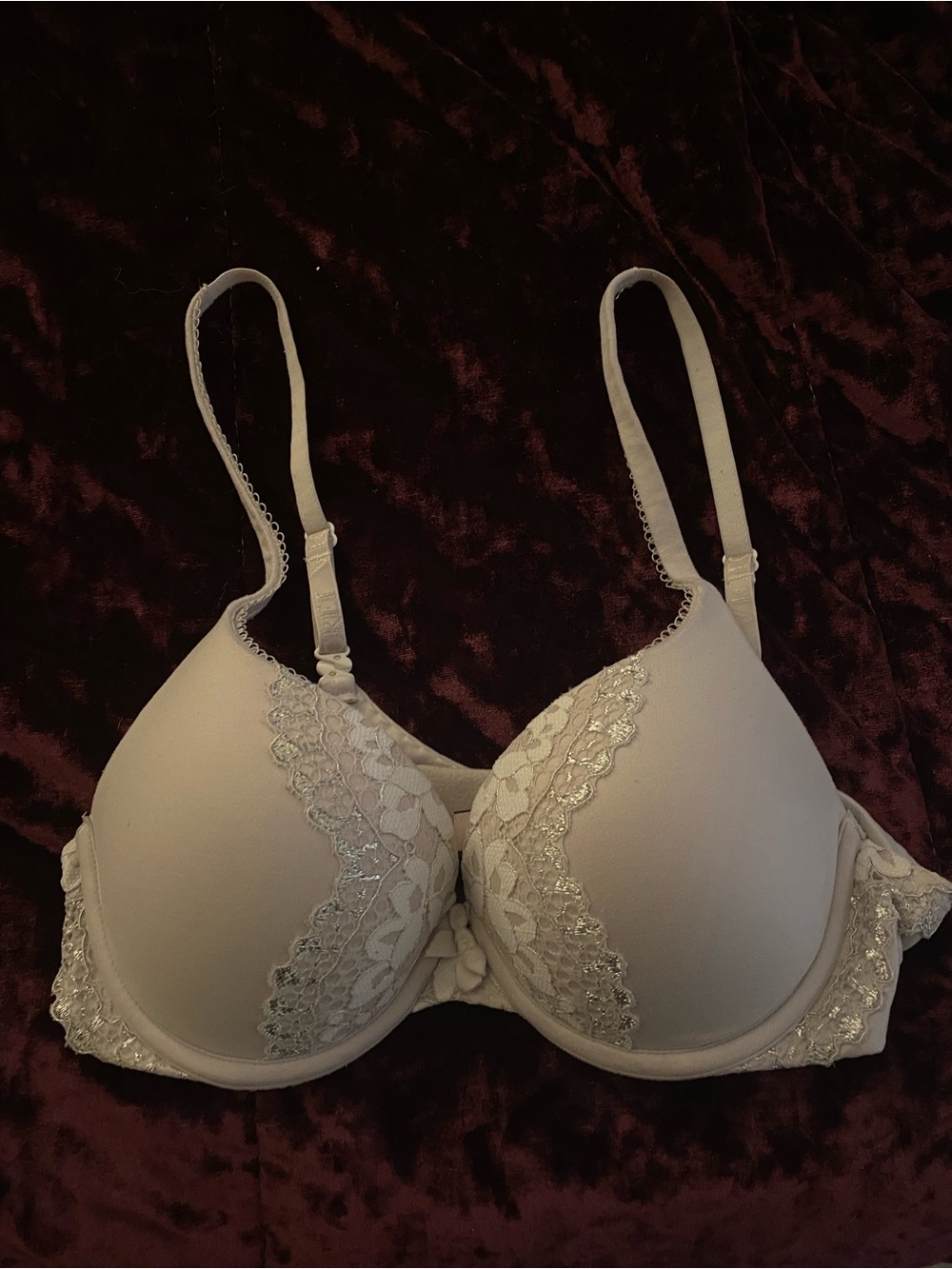 Women’s Lace Trim Push-Up Bra 34B